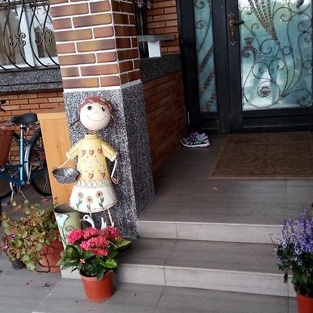 Victoria B&B Yilan Екстериор снимка