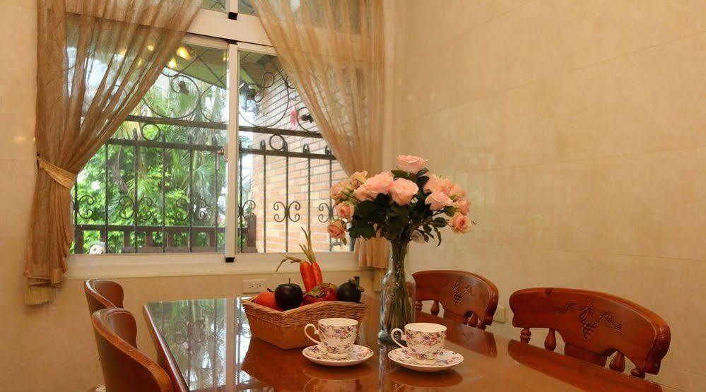 Victoria B&B Yilan Екстериор снимка